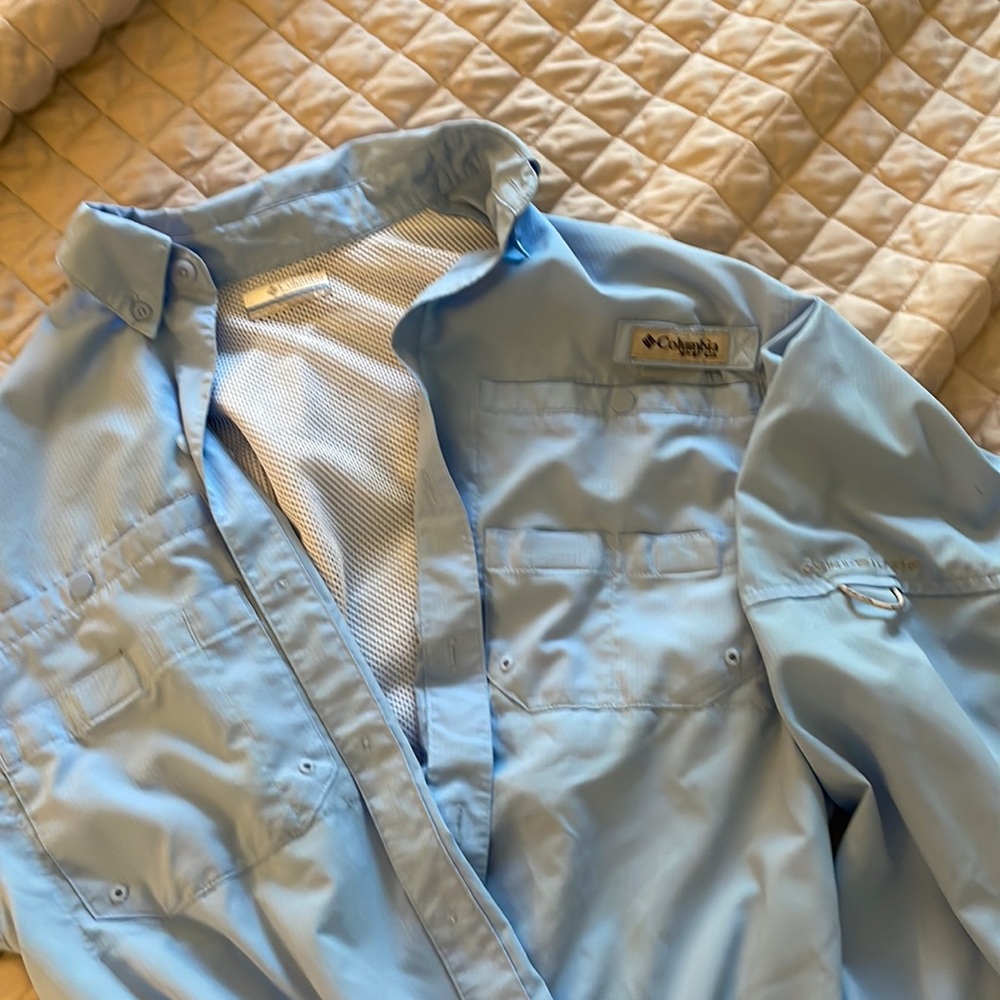 Mens Size S Columbia PFG Sun Shirt